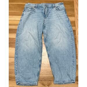 American Eagle Outfitters Dreamy Drape Barrel Jeans Womens 14 Short Light Wash